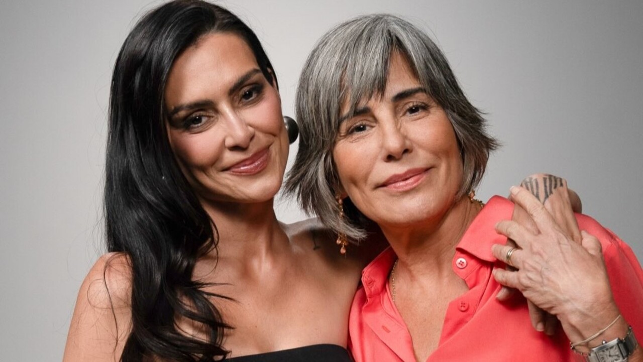Em entrevista à VEJA, Cleo Pires afirmou que nunca se incomodou com as comparações entre ela e sua mãe, Glória Pires. Para a atriz, essa associação é natural, e ser comparada a alguém que tanto admira é motivo de orgulho. “Nunca me incomodei de ser comparada a pessoas que acho incríveis”, declarou.
 -  (crédito: Reprodução / Instagram)