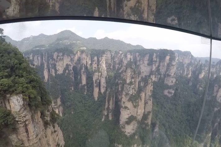 Elevador Bailong, Maior elevador ao ar livre do mundo fica na China – Reprodução
