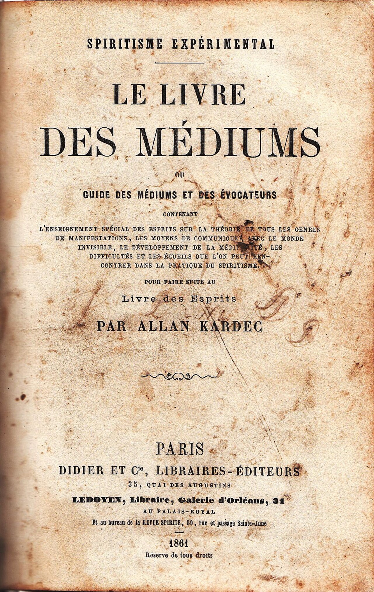 A partir dessa publicação, Kardec desenvolveu um conjunto de obras que passou a ser conhecido como Codificação Espírita. Entre os títulos estão “O Livro dos Médiuns”, lançado em 1861, “O Evangelho Segundo o Espiritismo”, de 1864, “O Céu e o Inferno”, de 1865, e “A Gênese”, de 1868. As obras procuram organizar os princípios filosóficos, religiosos e morais atribuídos aos ensinamentos dos espíritos. A doutrina sustenta, entre outros pontos, a existência de espíritos, a reencarnação e a possibilida