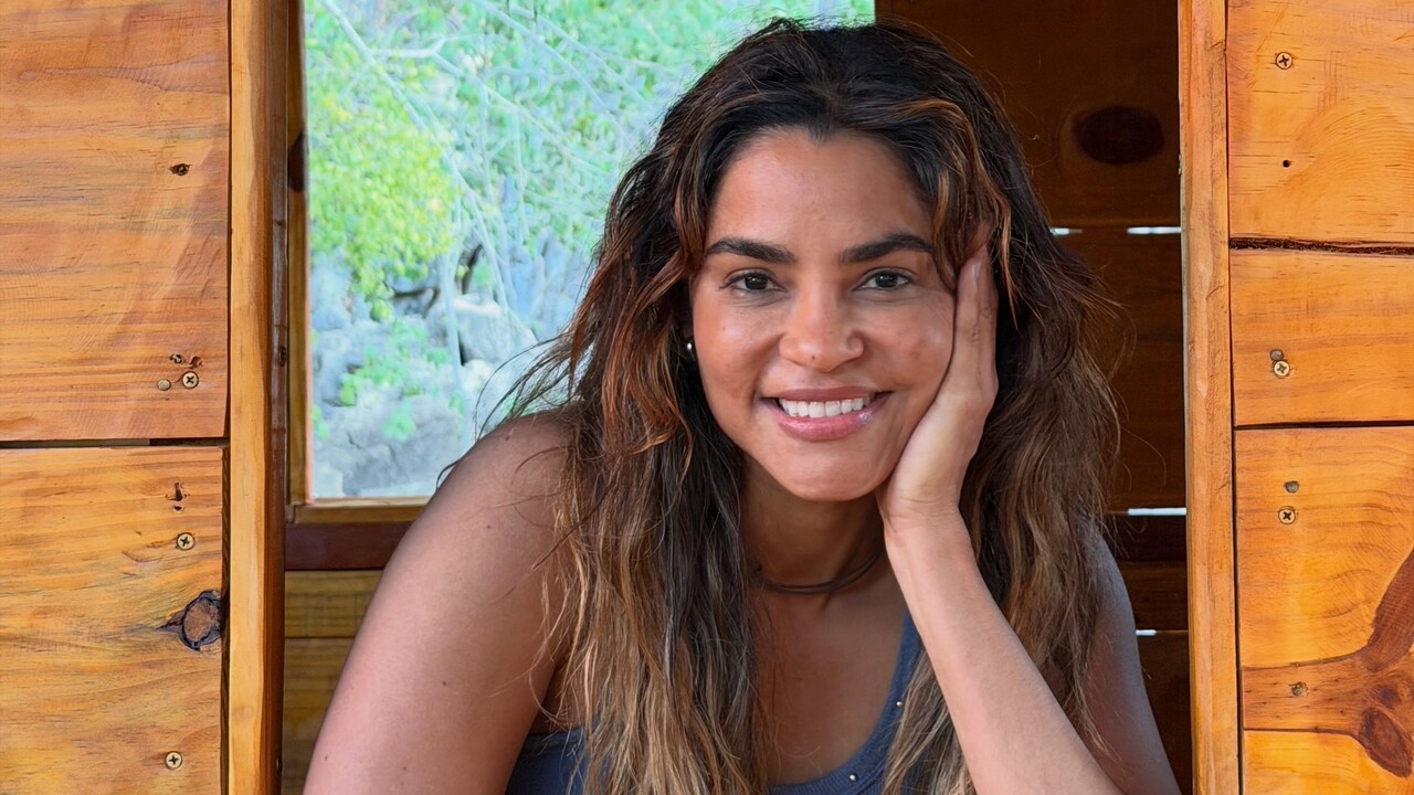 Lucy Alves foi escolhida para ser uma das apresentadoras da série documental 'Biomas do Brasil e a Bioeconomia', que será exibida em 2027. A produção será transmitida pelo Canal Futura e pelo Globoplay, terá seis episódios dirigidos por Belisário Franca e Pedro Nóbrega e contará com a participação de Fafá de Belém, Gabriel Sater, Eriberto Leão, Nathália Cruz e Mel Lisboa.
 -  (crédito: Reprodução / Instagram)