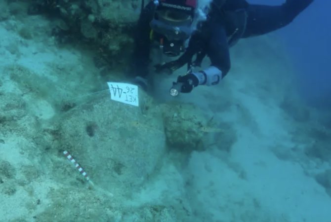 Mais antigo do mundo: naufrágio de quase 5 mil anos é descoberto na costa da Turquia