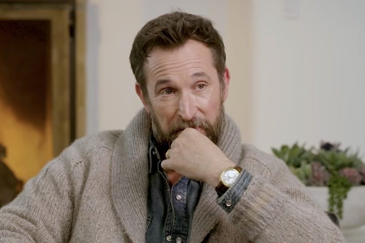 Noah Wyle, de 'The Pitt', foi eleito o homem mais sexy do mundo em 2026 – Reprodução/YouTube People