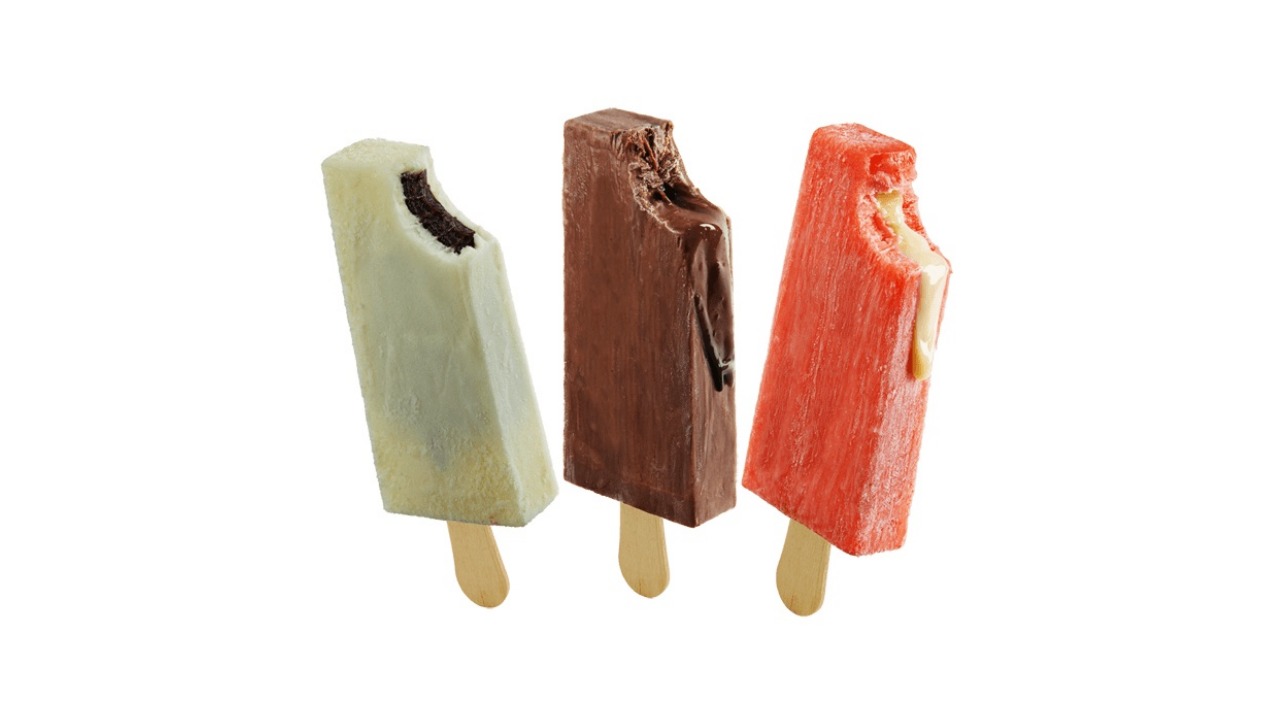 Paletas mexicanas recheadas: no México, as paletas são picolés simples, feitos de água ou de leite com frutas e outros sabores, sem recheio, e costumam ser vendidas nas ruas em carrinhos. A versão recheada, com leite condensado ou brigadeiro, só existe no Brasil, onde foi adaptada e popularizada.
