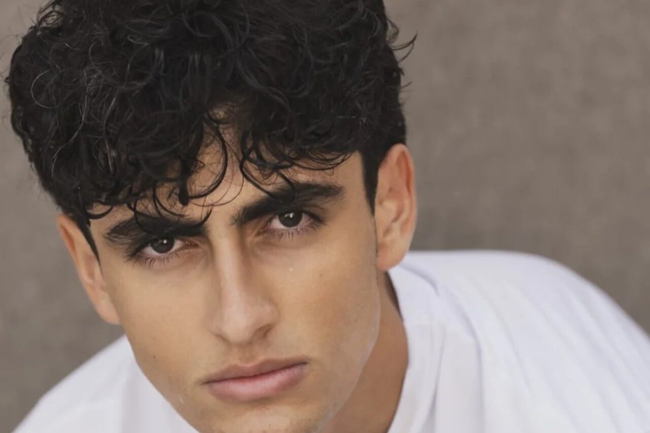 Mãe de Fernanda, de 26 anos, e Gabriel, de 16, a atriz contou que o caçula pretende cursar Engenharia e também começa a dar os primeiros passos como modelo, após receber um convite de uma grande agência de São Paulo. Como o adolescente ainda é menor de idade, ela o acompanhou à reunião com os representantes da empresa.
