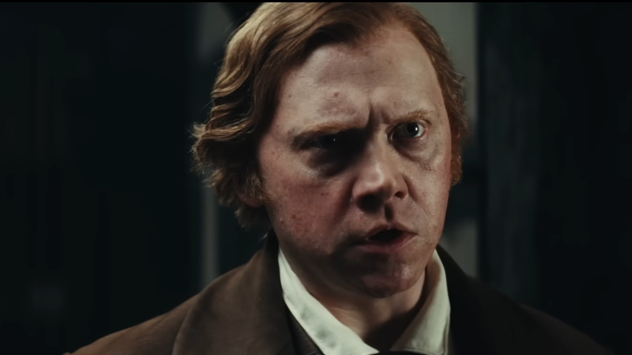 Também fazem parte do elenco do filme Rupert Grint, intérprete de Rony Weasley nos filmes de 