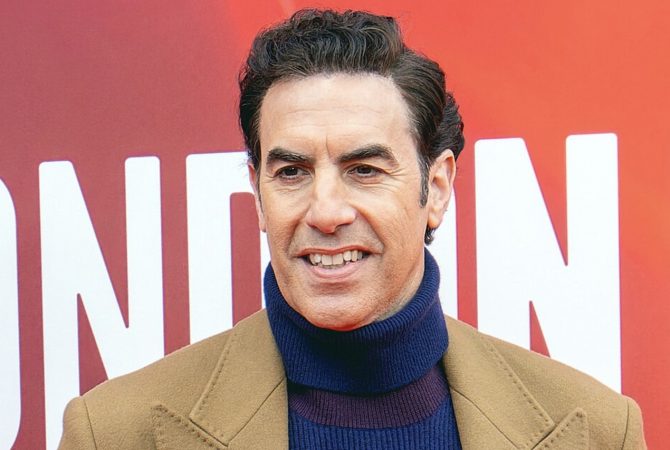 Primeira peça de Quentin Tarantino terá Sacha Baron Cohen, de ‘Borat’, como protagonista