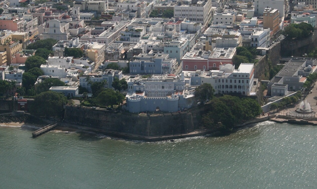La Fortaleza e as fortificações históricas de San Juan foram reconhecidas como Patrimônio Mundial pela Unesco em 1983. O conjunto preserva exemplos importantes da arquitetura militar construída pelo Império Espanhol no Caribe ao longo de vários séculos.