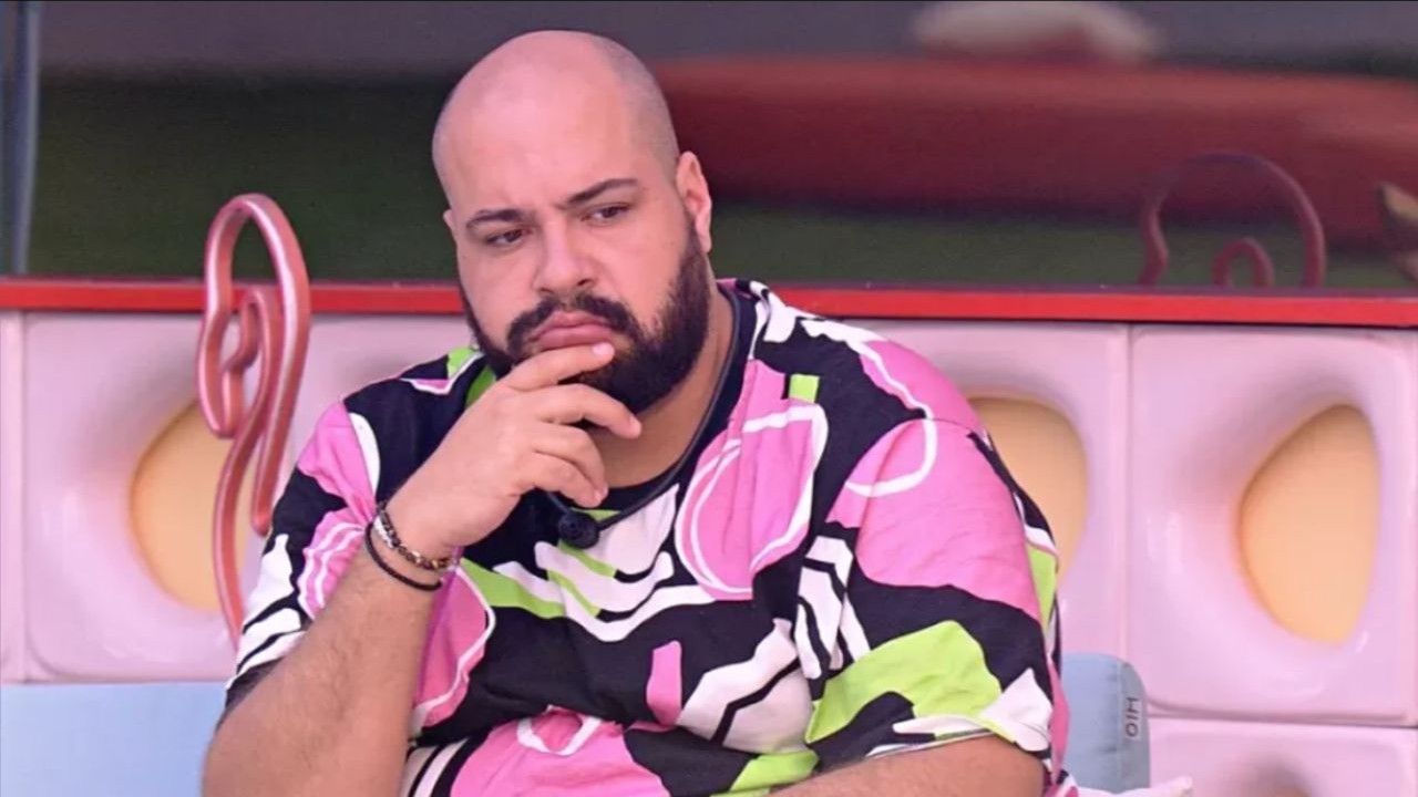 O ator também participou de programas da TV Globo. Em 2013, fez parte do elenco do “Dança dos Famosos” e terminou a competição na terceira colocação. Em 2017, foi apresentador de bastidores do “Popstar” e, em 2022, foi um dos participantes do “Big Brother Brasil 22”. Na ocasião, apertou o botão de desistência e deixou o programa.

