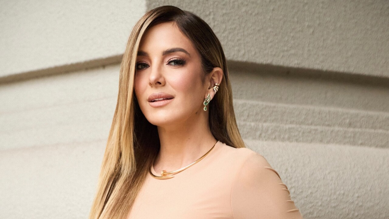 Ao anunciar o programa, Ticiane subiu ao palco acompanhada da mãe, Helô Pinheiro, e da filha, Rafaella Justus. A apresentadora brincou com a tradição de sua família, que tem três gerações de mulheres famosas: “A minha família representa uma longa linhagem de nepo babies. Por isso, vou apresentar”, brincou ela. 