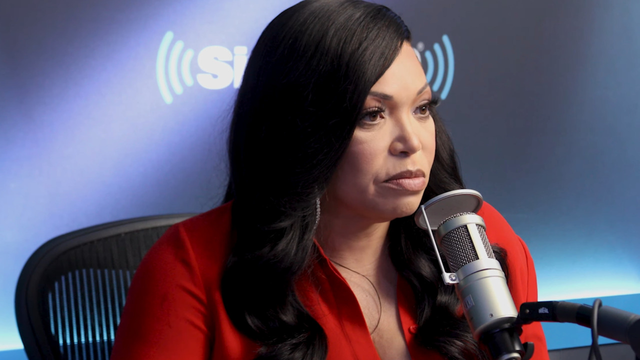 Tisha Campbell, conhecida no Brasil por 'Eu, a Patroa e as Crianças', revelou que descobriu, em 2026, aos 57 anos, que está no espectro autista e também tem transtorno do déficit de atenção com hiperatividade (TDAH). A atriz falou sobre o assunto durante uma participação no programa 'Way Up with Angela Yee'.  -  (crédito: Reprodução Youtube)