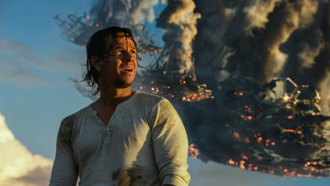 A franquia seguiu sob o comando de Bay em “Transformers: A Era da Extinção”, de 2014, e “Transformers: O Último Cavaleiro”, lançado em 2017. Mark Wahlberg assumiu o protagonismo nos dois filmes, que apresentaram uma nova fase da história. Em “A Era da Extinção”, a trama se passa cinco anos após a batalha de Chicago e acompanha Cade Yeager, que compra um antigo caminhão e descobre que o veículo é Optimus Prime. 
