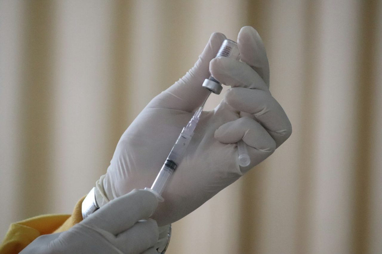 Alguns utilizam uma combinação de três substâncias, enquanto outros, como o Tennessee, recorrem ao pentobarbital como único composto. O medicamento é um potente sedativo que reduz a atividade do sistema nervoso e, em concentrações elevadas, pode provocar a morte.