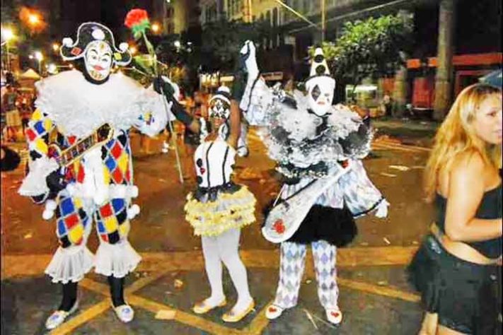Arlequim, Pierrot e Colombina