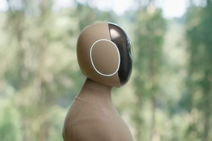NEO Gamma - Empresa lança robô doméstico que serve café e limpa janelas