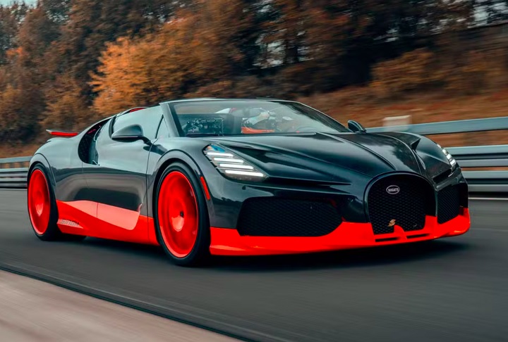 4º) Bugatti Mistral – R$ 30 milhões: Olha quem está aqui de novo: sim, a francesa Bugatti. Equipado com um motor W16 de quatro cilindros e 1.600 cavalos, o carro chama atenção pelo ronco do motor e alto desempenho.-Divulgação/Bugatti

