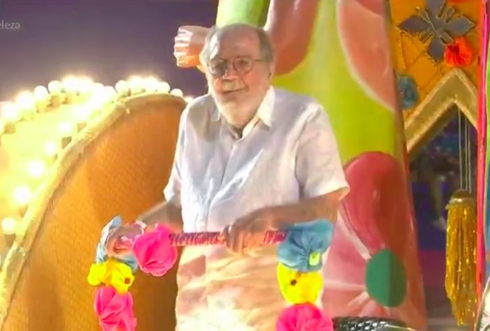 Cacá Diegues no desfile da Beija-flor de Nilópolis 2024