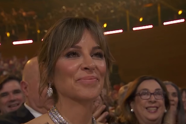 No mesmo discurso, Gere aproveitou para citar a presença da esposa, Alejandra Silva, que nasceu na região da Galícia e estava presente na plateia.-reprodução