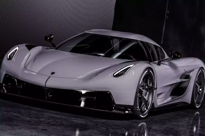10º) Koeningsegg Jesko Absolut – R$ 18 milhões: Esse é o principal modelo da marca sueca fundada por Christian Koenigsegg. Equipado com um motor V8 de 1.600 cv e uma carroceria leve de fibra de carbono, pesa apenas 1.320 kg. -divulgação/Koenigsegg