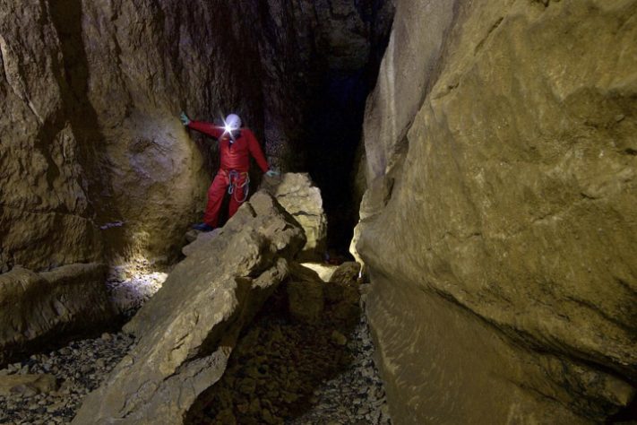 Espeleologia - espeleólogo