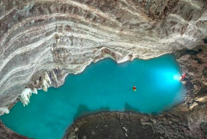 Lago gigante e águas termais: conheça o tesouro escondido sob as montanhas da Albânia