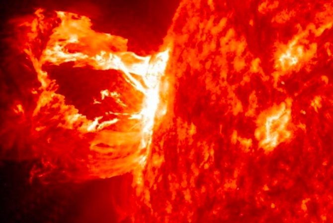 Sem luz, sem internet: Cientistas apontam risco de apagão mundial em 2025