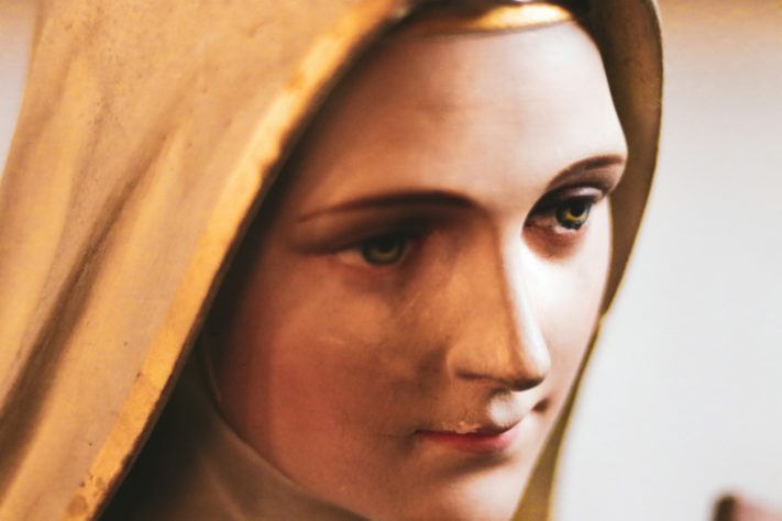 Estátua da Virgem Maria - NEUTRA