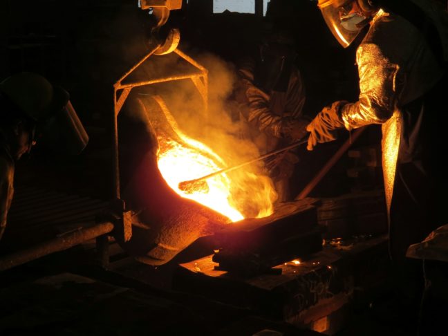 Os estudos indicam que eles conseguiam atingir temperaturas de cerca de 1.400°C para derreter o ferro, algo que exige fornos sofisticados e controle preciso do calor. 