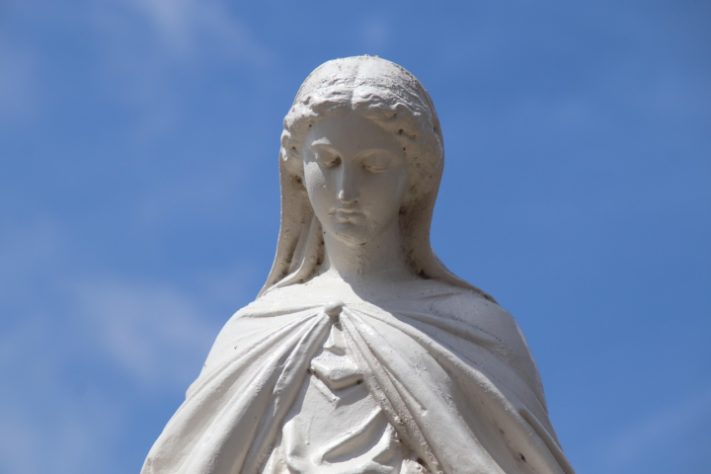 Estátua da Virgem Maria - NEUTRA